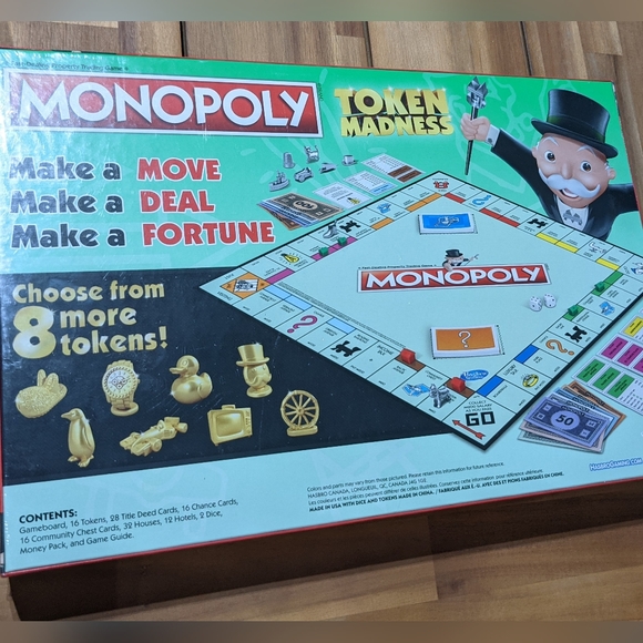 Monopoly Token Madness Board Game Brand New Sealed - Picture 2 of 6